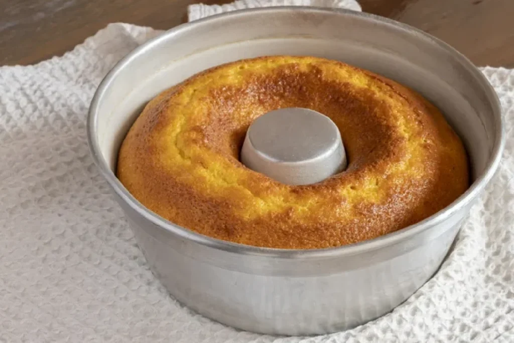 Fiz um bolo de milho de liquidificador fácil e fofinho. 2 fazer bolo de milho de liquidificador