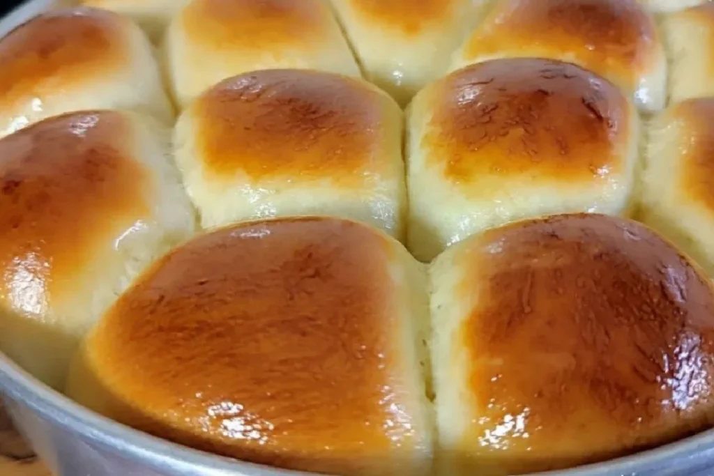 Esse pãozinho do céu fofinho e macio sumiu da mesa em minutos! 2 pãozinho do céu fofinho